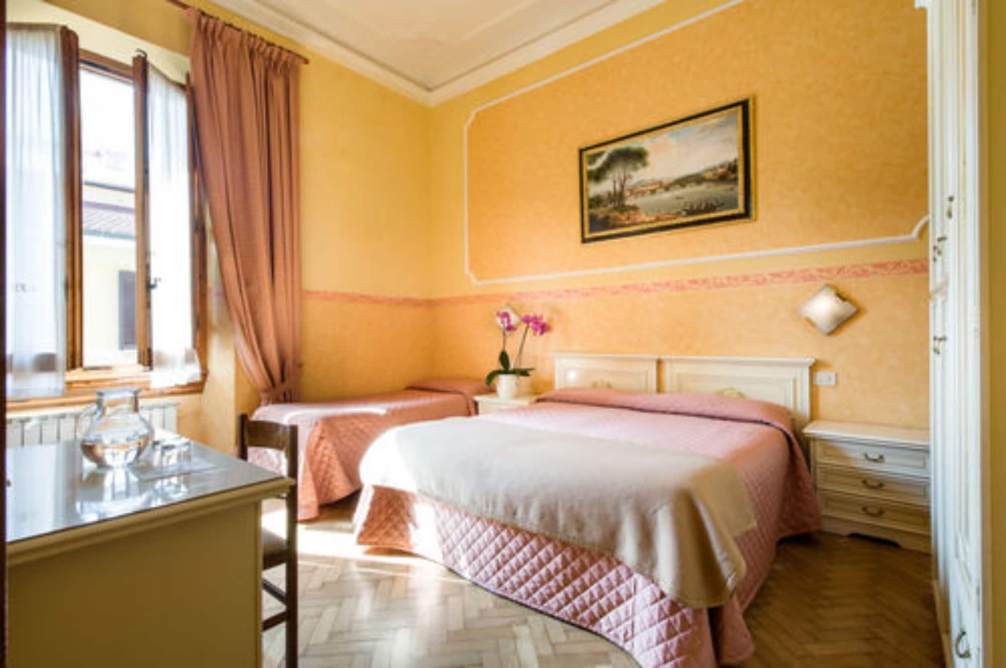 Hotel Fiorita Florencia Exterior foto